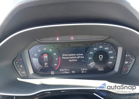 2020 Audi Q3 Premium 45 Tfsi Quattro Tiptronic z USA, uszkodzony, nr VIN WA1AECF34L1040227